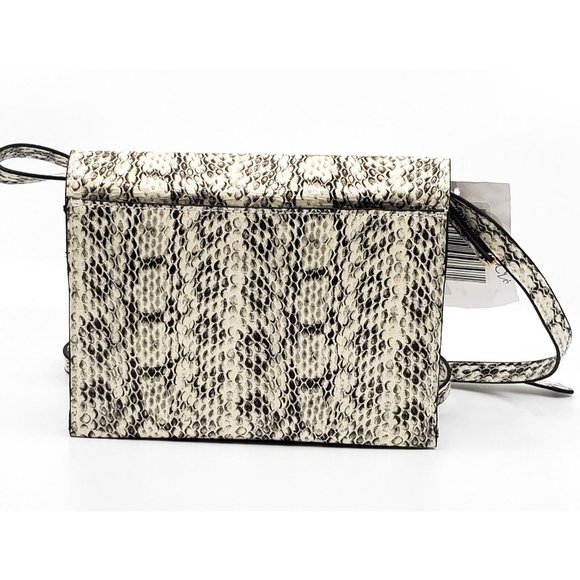 NWOT Alfani Black Mini Toggle Crossbody $49.50 - Picture 4 of 7